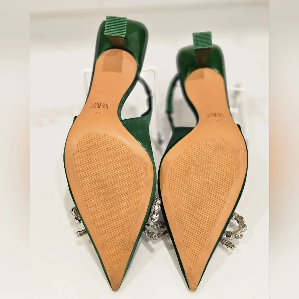 Zara Emerald Satin Slingback Heels Rhinestone Bow Kitten Heel Size 39 - Picture 2 of 6